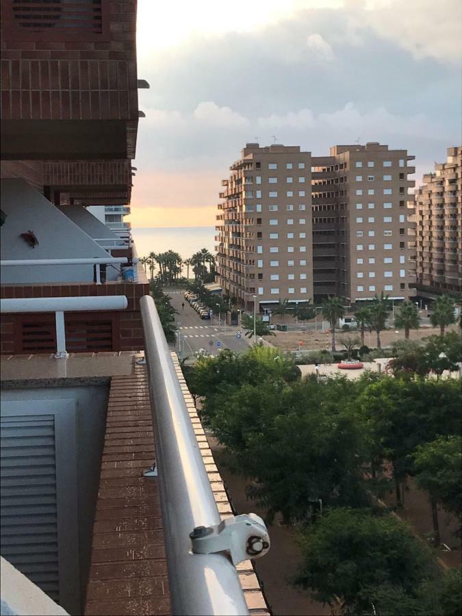 Apartamento En 奥罗佩萨德尔马 外观 照片